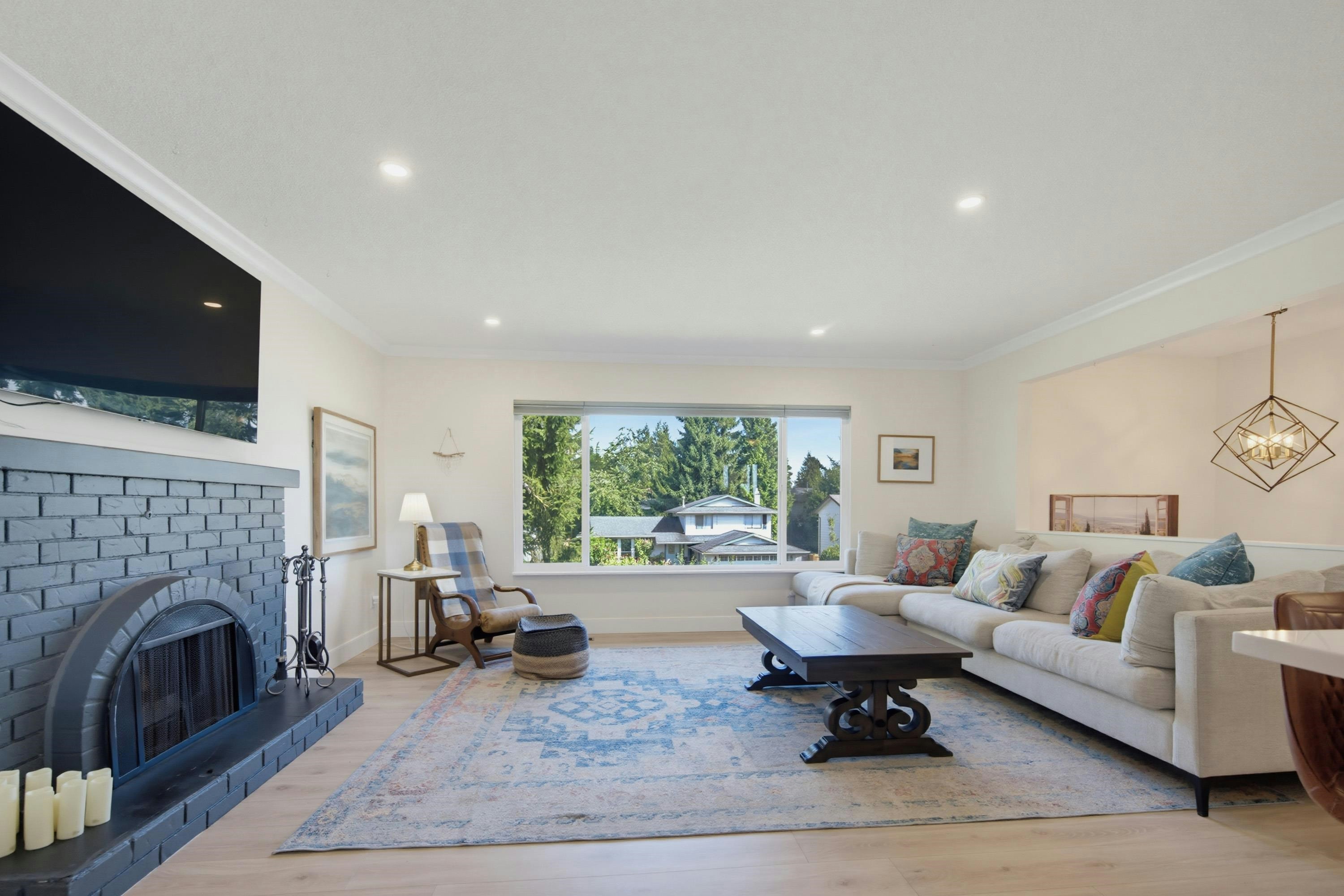 26866 32a Avenue - 3