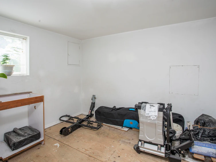 2039 Turner Street, Vancouver, BC, V5L 2A2 - 14