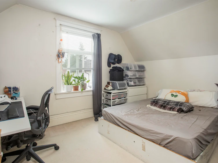 2039 Turner Street, Vancouver, BC, V5L 2A2 - 12