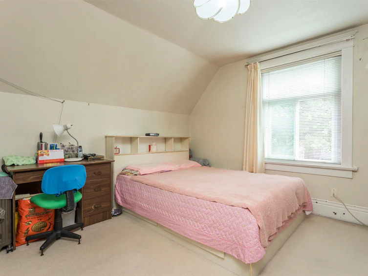 2039 Turner Street, Vancouver, BC, V5L 2A2 - 11