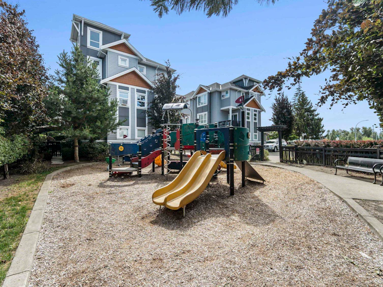23-20856 76 Avenue, Langley, BC, V2Y 0S7 - 31