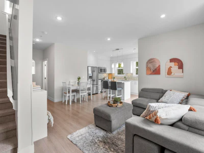 23-20856 76 Avenue - 3