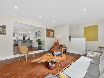 7159 York Crescent - 5