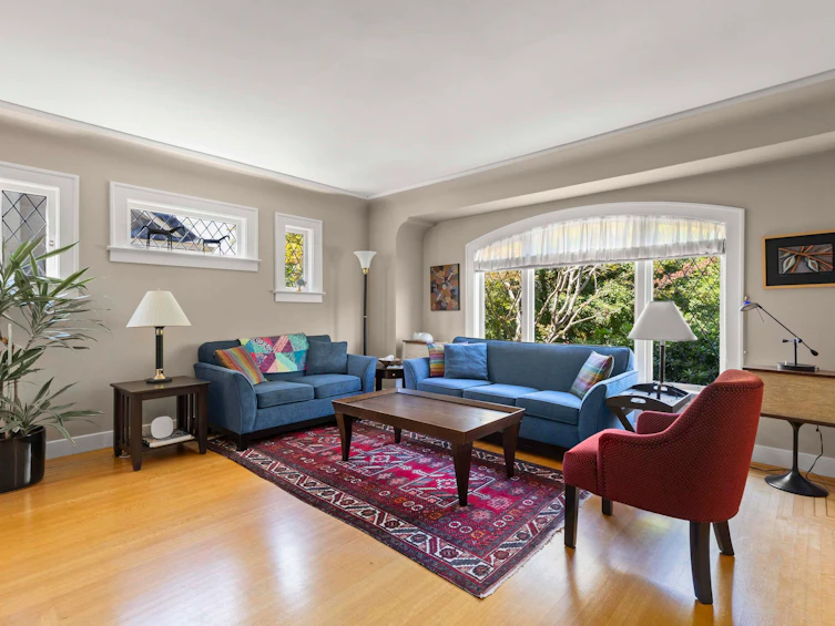 4234 W 9th Avenue, Vancouver, BC, V6R 2C5 - 4