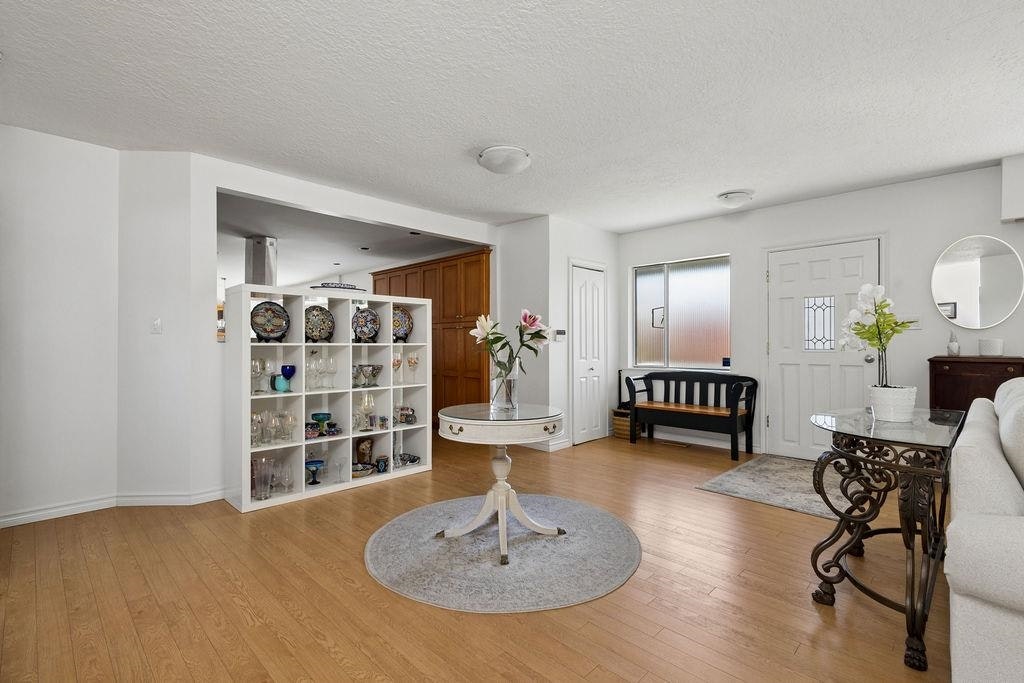 1005 Westmount Drive - 4