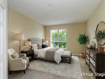 330-2995 Princess Crescent - 5