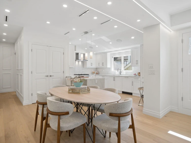 2012 W 15th Avenue, Vancouver, BC, V6J 2L5 - 14