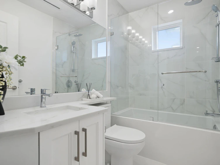 2012 W 15th Avenue, Vancouver, BC, V6J 2L5 - 33