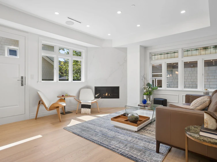 2012 W 15th Avenue, Vancouver, BC, V6J 2L5 - 8