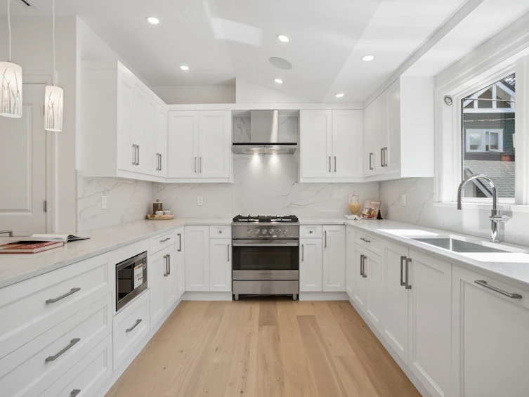 2012 W 15th Avenue, Vancouver, BC, V6J 2L5 - 23