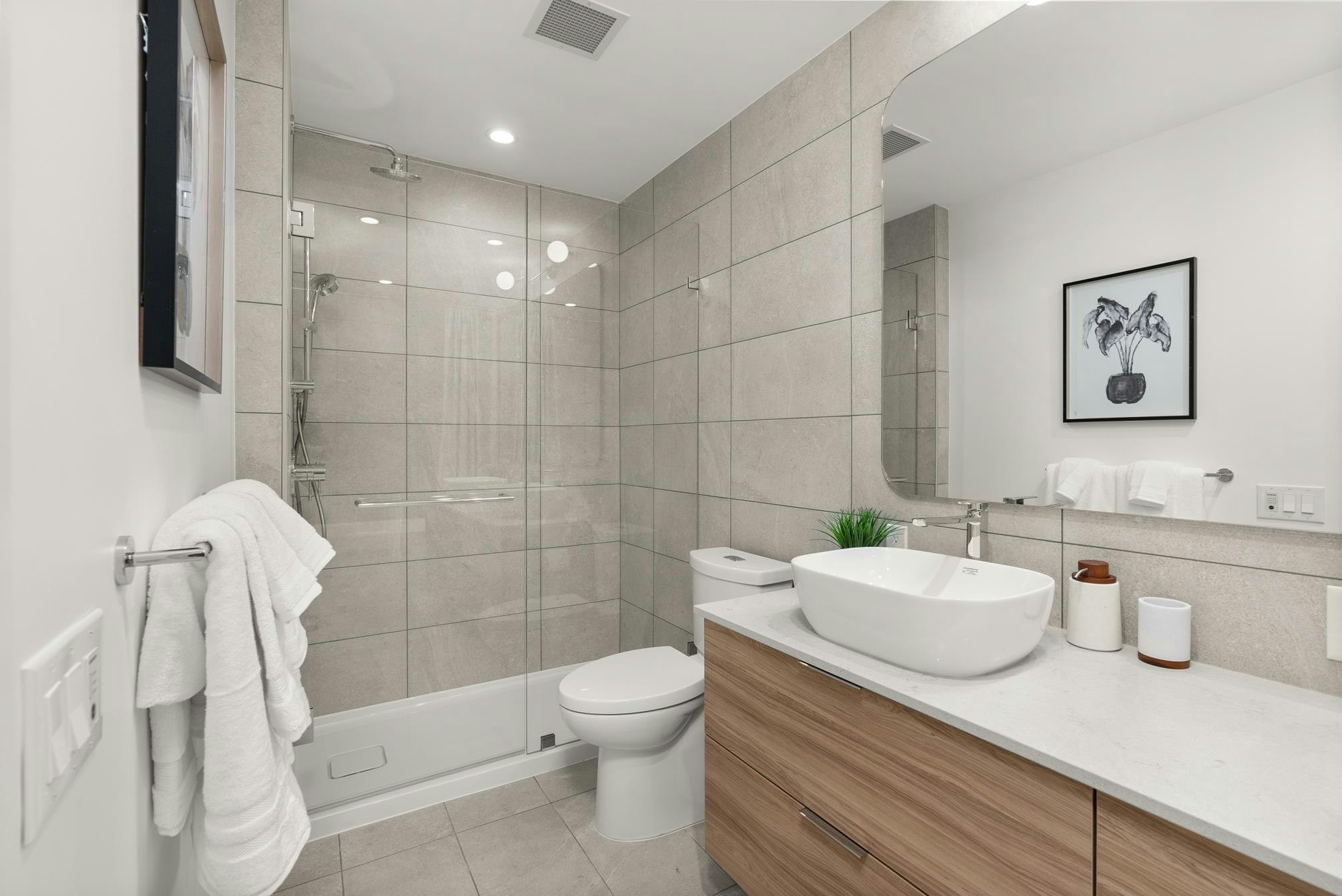 90*-2375 Emery Court, North Vancouver, BC, V7J 0E8 - 18