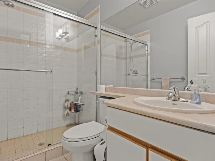 207-4951 Sanders Street, Burnaby, BC, V5H 1S8 - 10