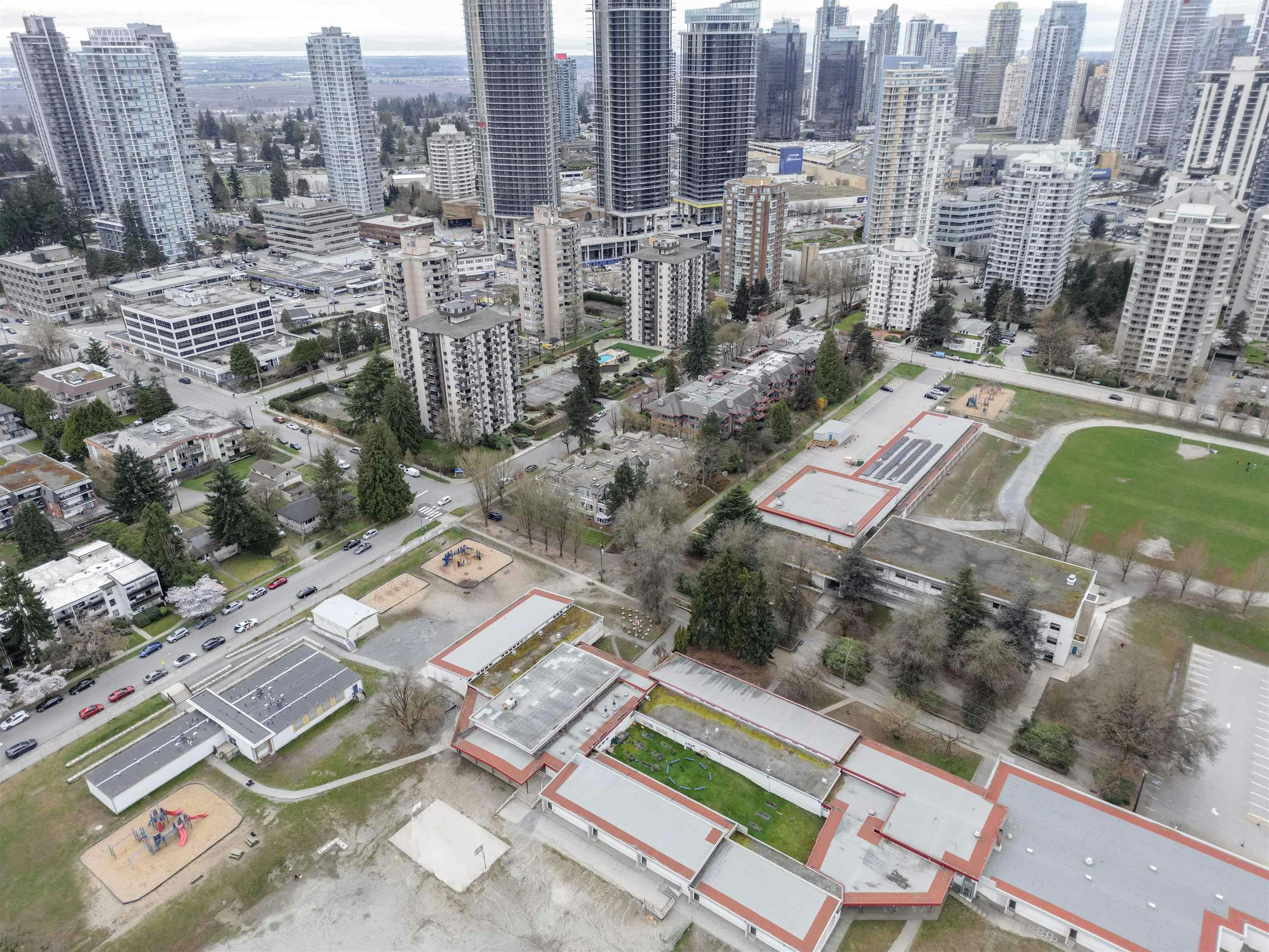 207-4951 Sanders Street, Burnaby, BC, V5H 1S8 - 26