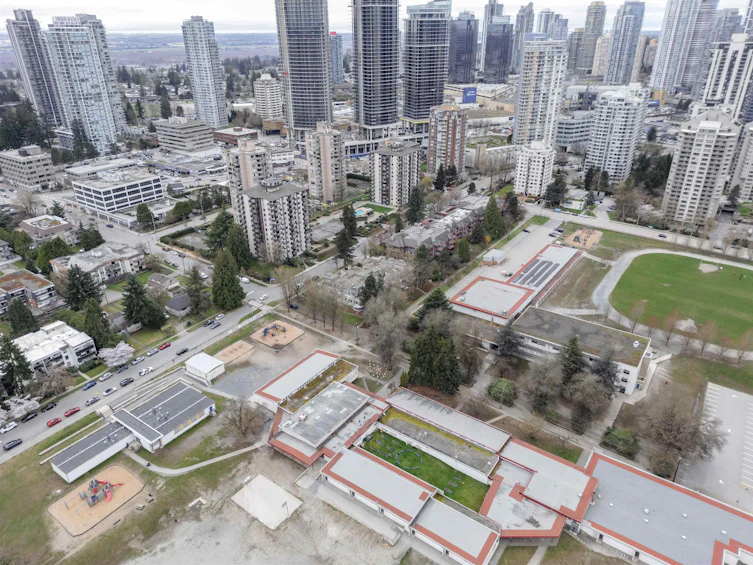 207-4951 Sanders Street, Burnaby, BC, V5H 1S8 - 26