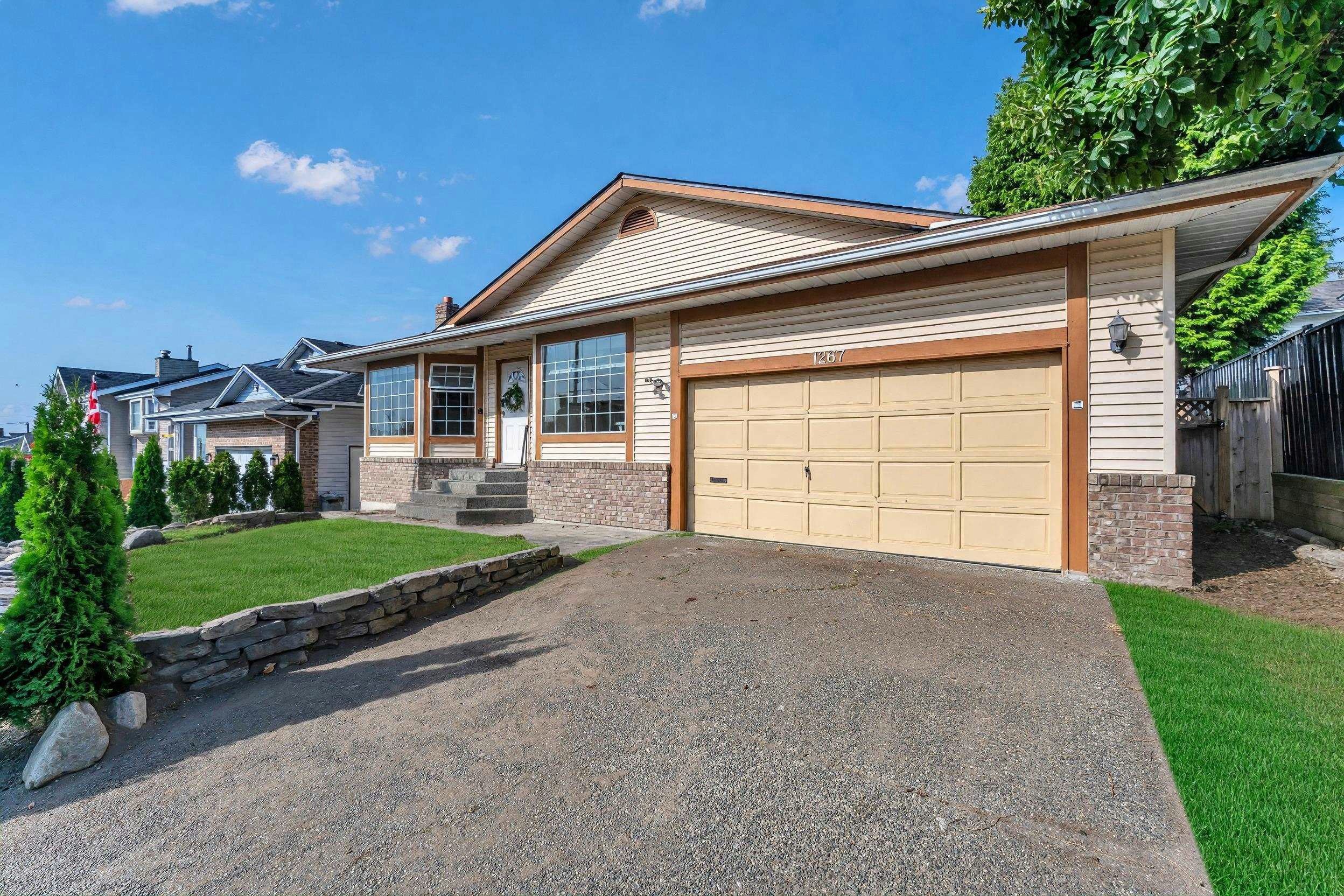 1267 Finlay Street, Surrey, BC, V4B 5H6