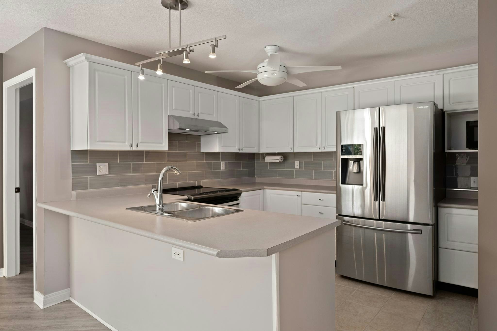 315-22150 48 Avenue, Langley, BC, V3A 8R5 - 6