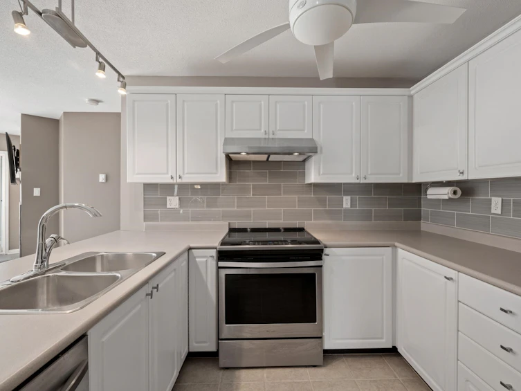 315-22150 48 Avenue, Langley, BC, V3A 8R5 - 7