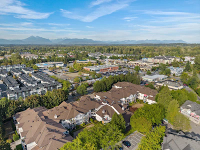 315-22150 48 Avenue - 2