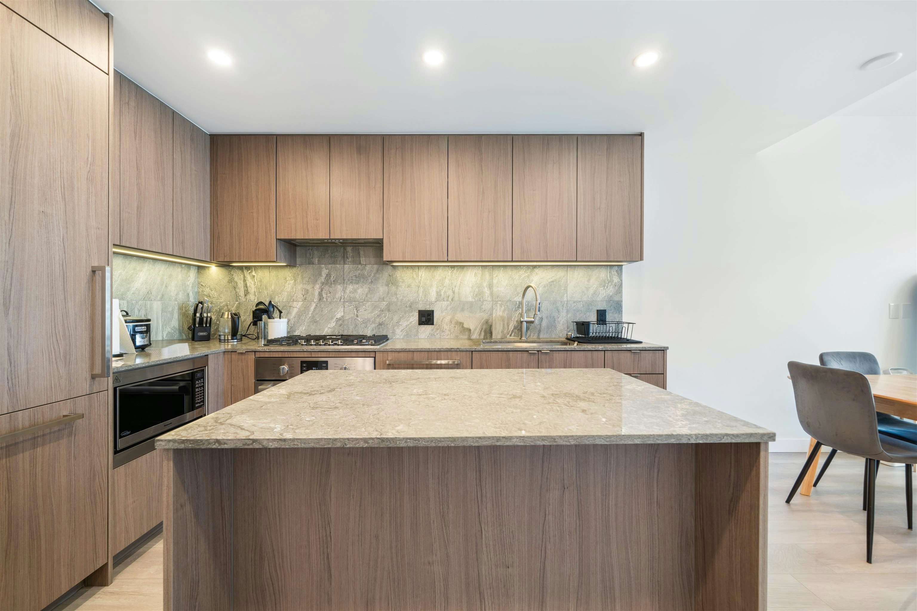 1806-626 Claremont Street, Coquitlam, BC, V3J 0T1 - 2