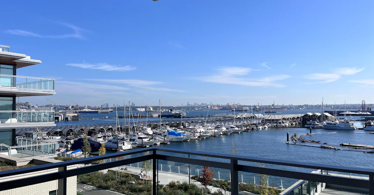 407-785 Harbour Way, North Vancouver, BC, V7P 0G3 - 2