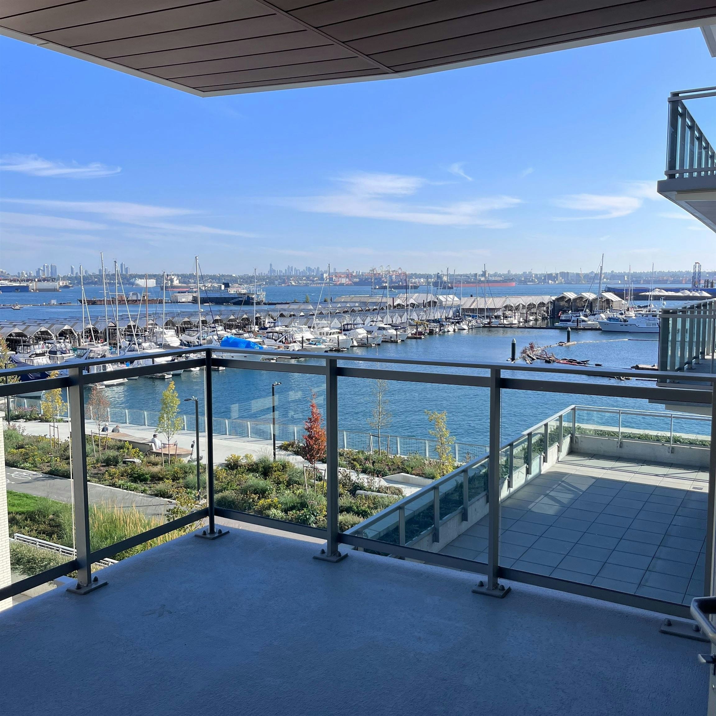 407-785 Harbour Way, North Vancouver, BC, V7P 0G3