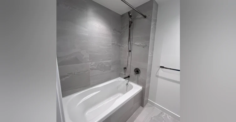 407-785 Harbour Way, North Vancouver, BC, V7P 0G3 - 25