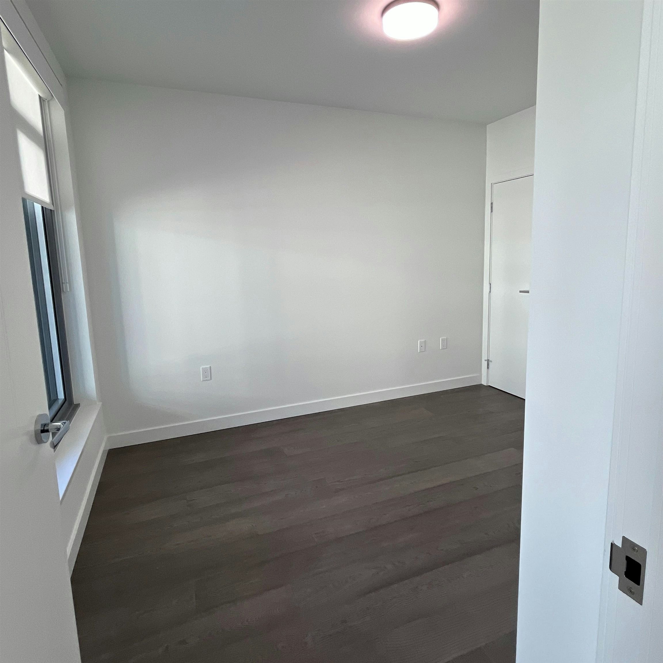 407-785 Harbour Way, North Vancouver, BC, V7P 0G3 - 17