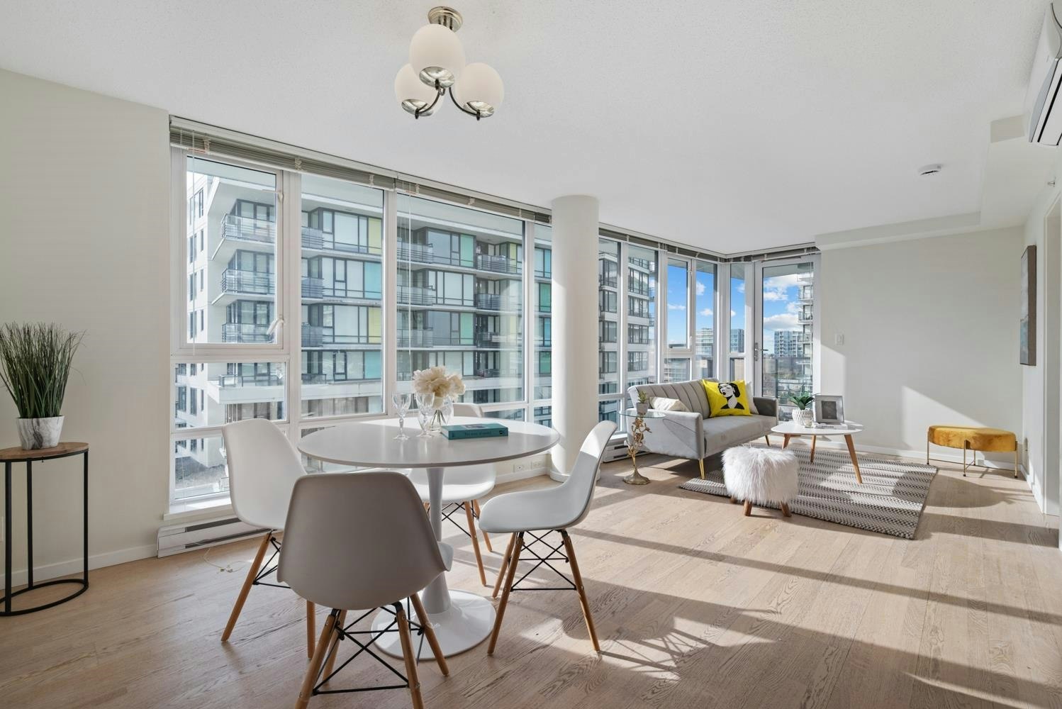 1105-7888 Ackroyd Road, Richmond, BC, V6X 0M9
