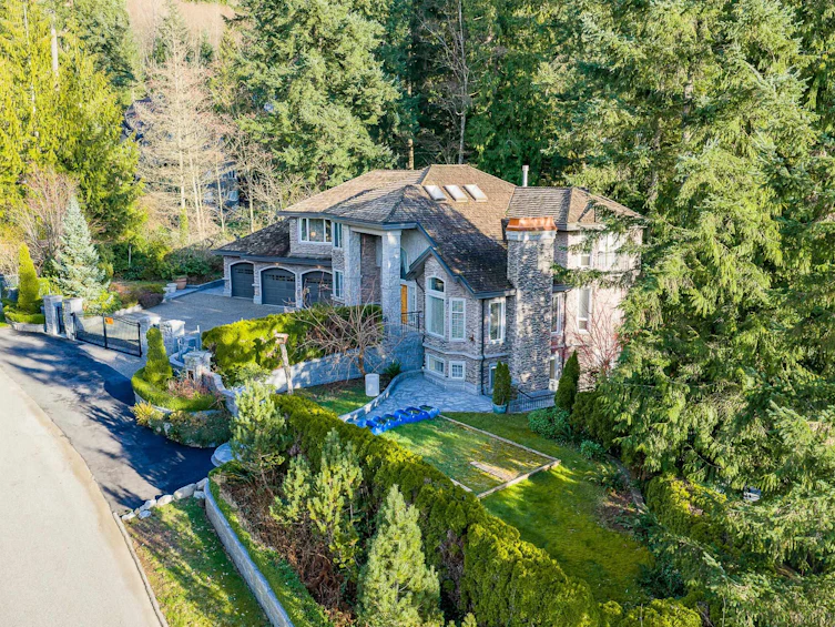 188 Wyndham Crescent, Port Moody, BC, V3H 4X9 - 3