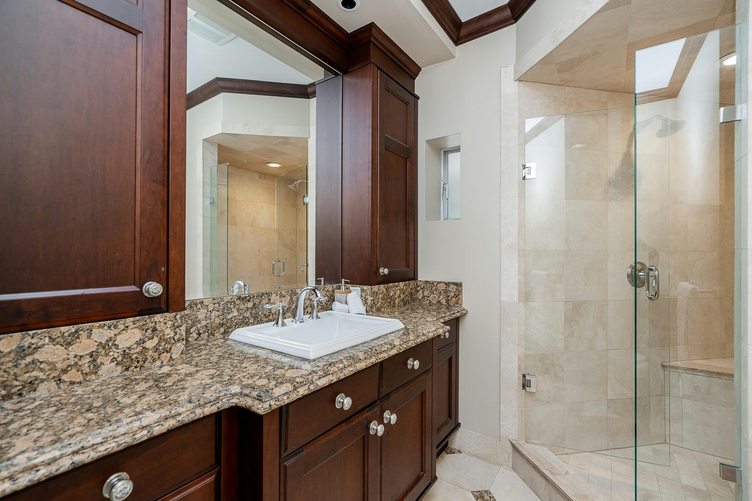 188 Wyndham Crescent, Port Moody, BC, V3H 4X9 - 29