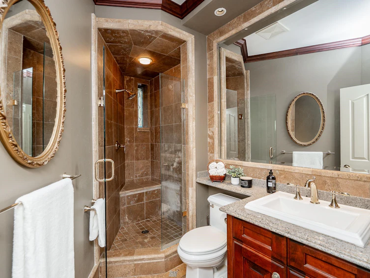 188 Wyndham Crescent, Port Moody, BC, V3H 4X9 - 18