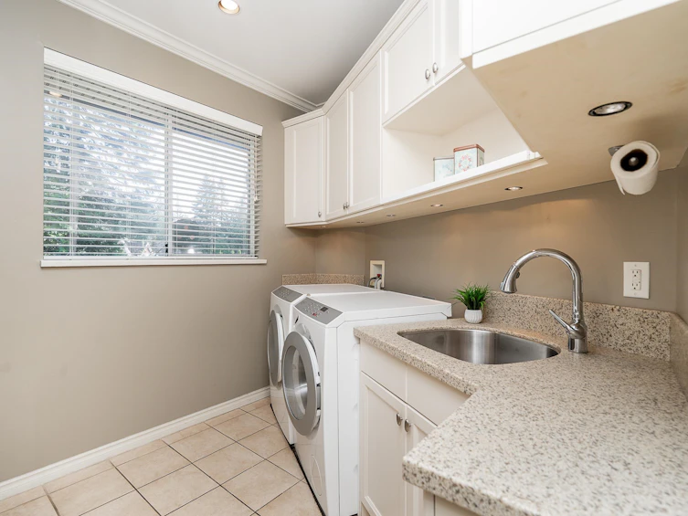 188 Wyndham Crescent, Port Moody, BC, V3H 4X9 - 19