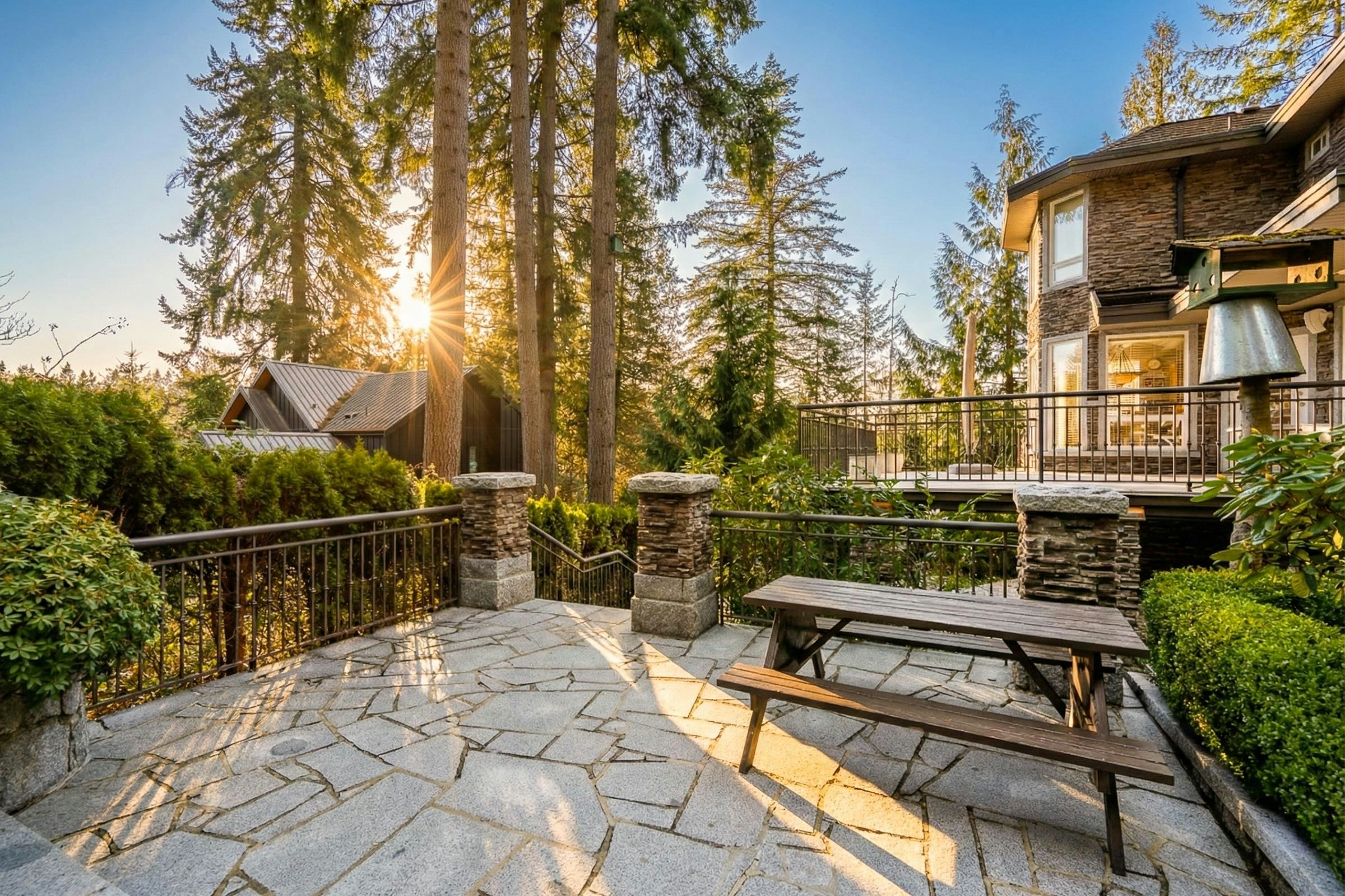 188 Wyndham Crescent, Port Moody, BC, V3H 4X9 - 15