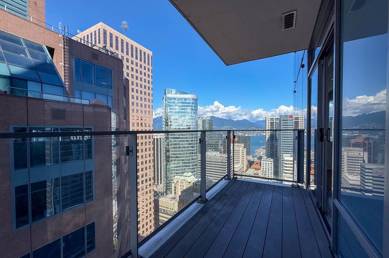 2702-667 Howe, Vancouver, BC, V6C 0B5 - 9