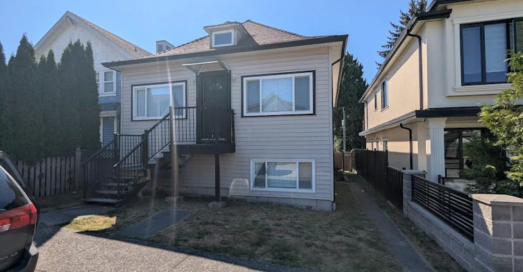 3775 Fleming Street, Vancouver, BC, V5N 3W1 - 2
