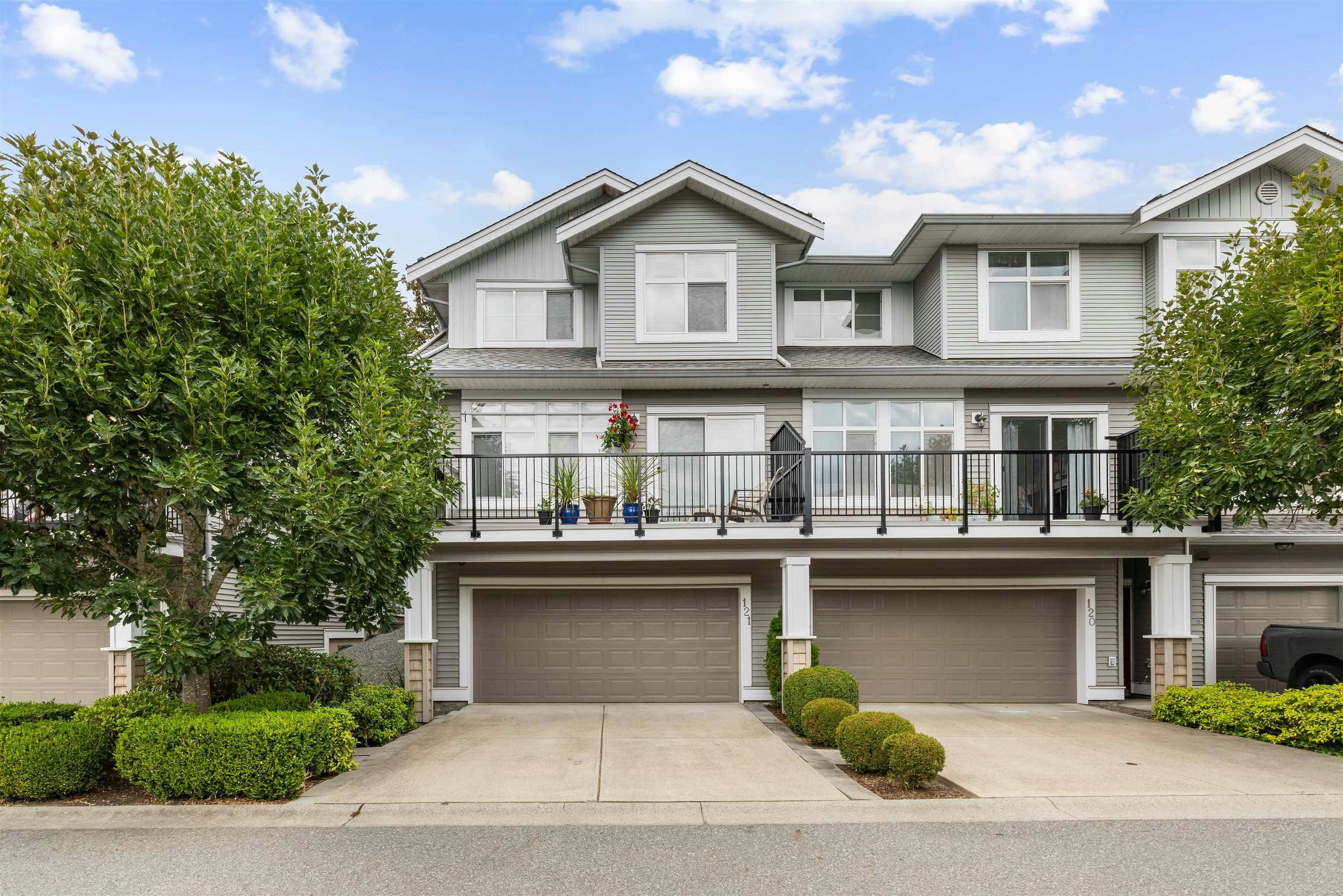121-20449 66 Avenue, Langley, BC, V2Y 3C1