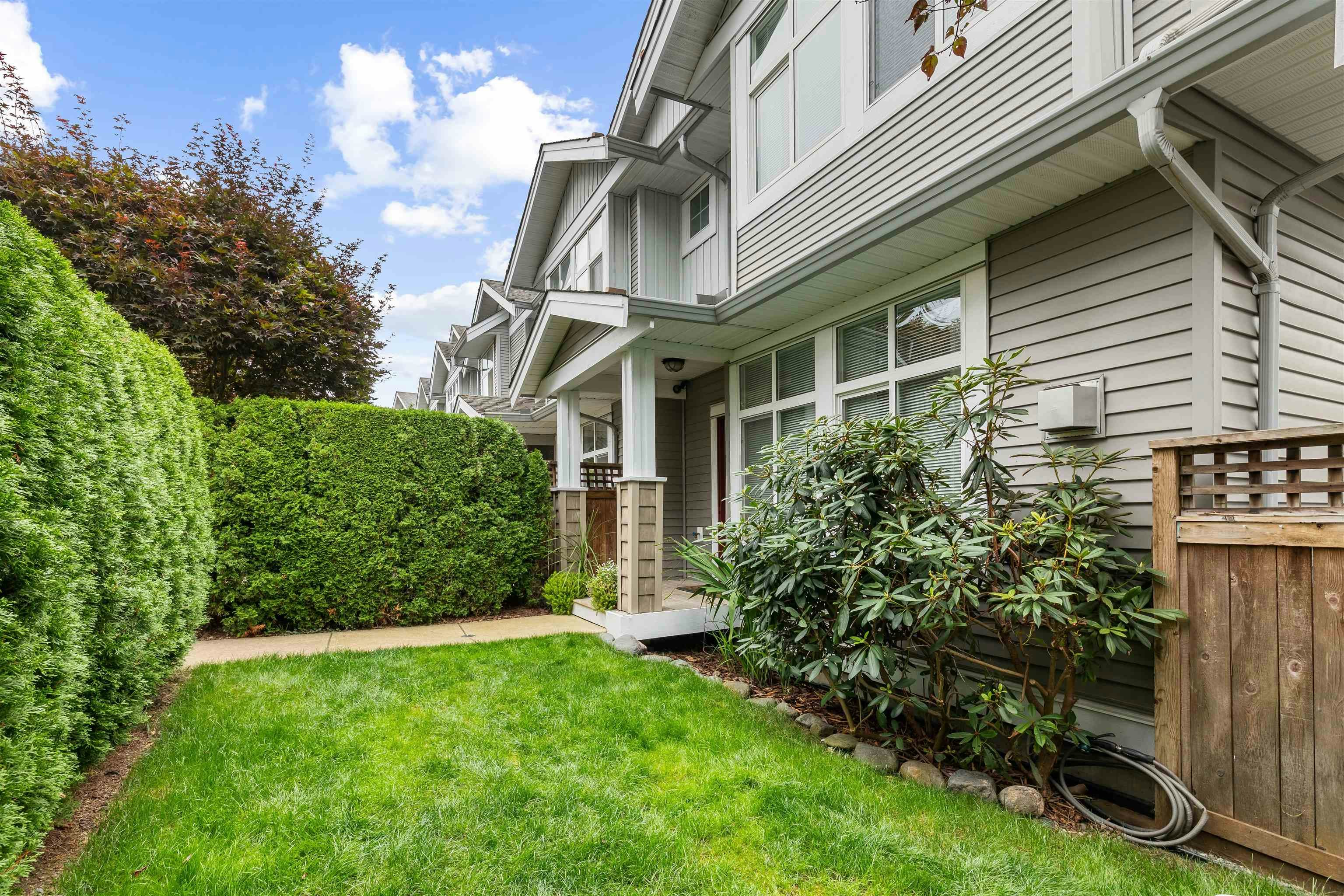 121-20449 66 Avenue - 2