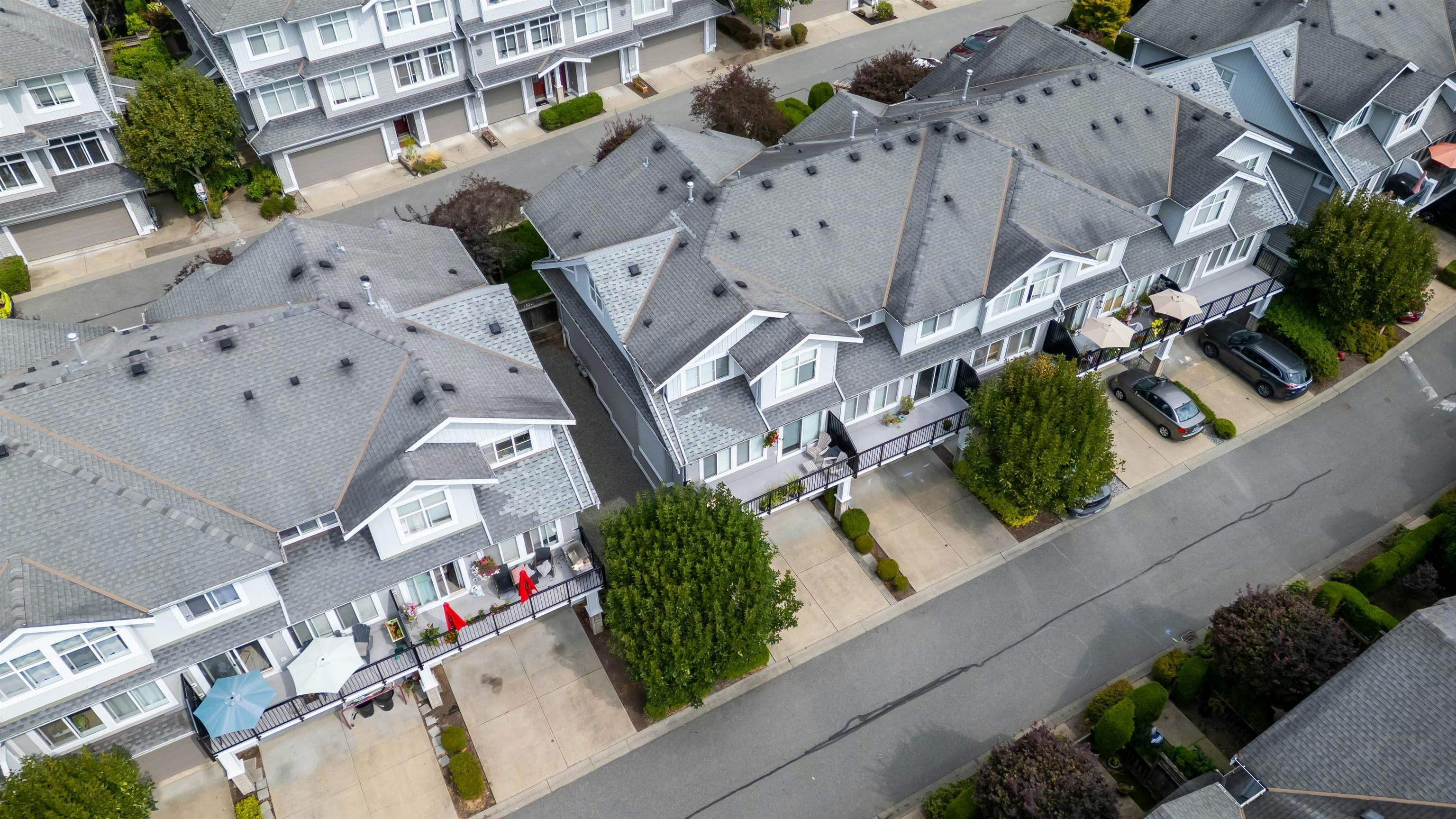 121-20449 66 Avenue - 5