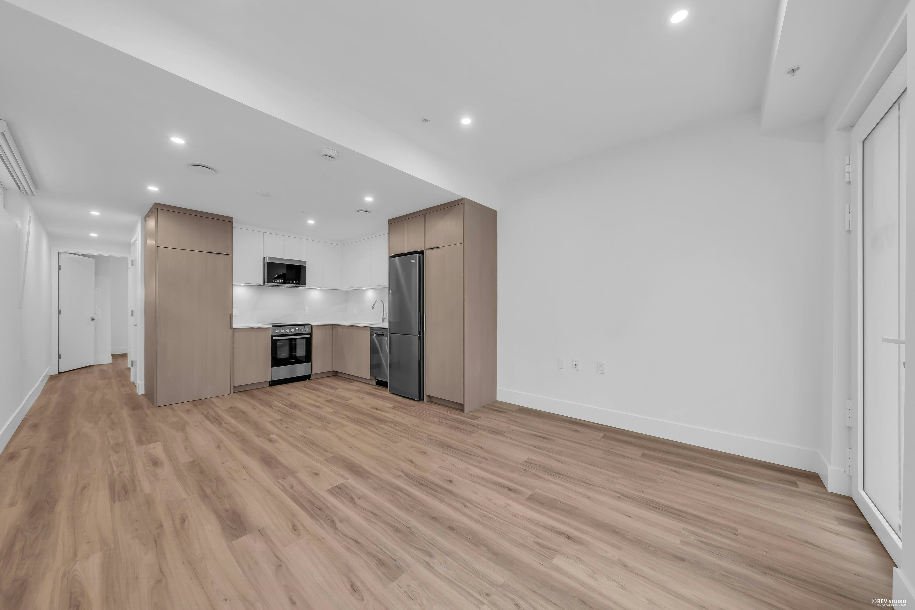 1726 Templeton Drive, Vancouver, BC, V5N 0K2 - 11
