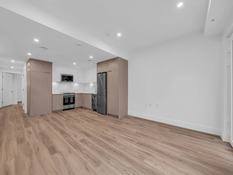 1726 Templeton Drive, Vancouver, BC, V5N 0K2 - 11