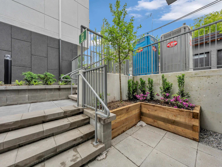 1726 Templeton Drive, Vancouver, BC, V5N 0K2 - 18