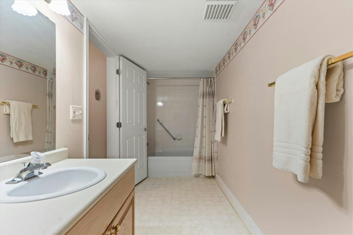 11-3354 Horn Street, Abbotsford, BC, V2S 7L3 - 33