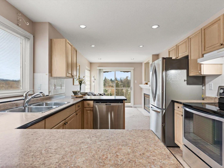 11-3354 Horn Street, Abbotsford, BC, V2S 7L3 - 8