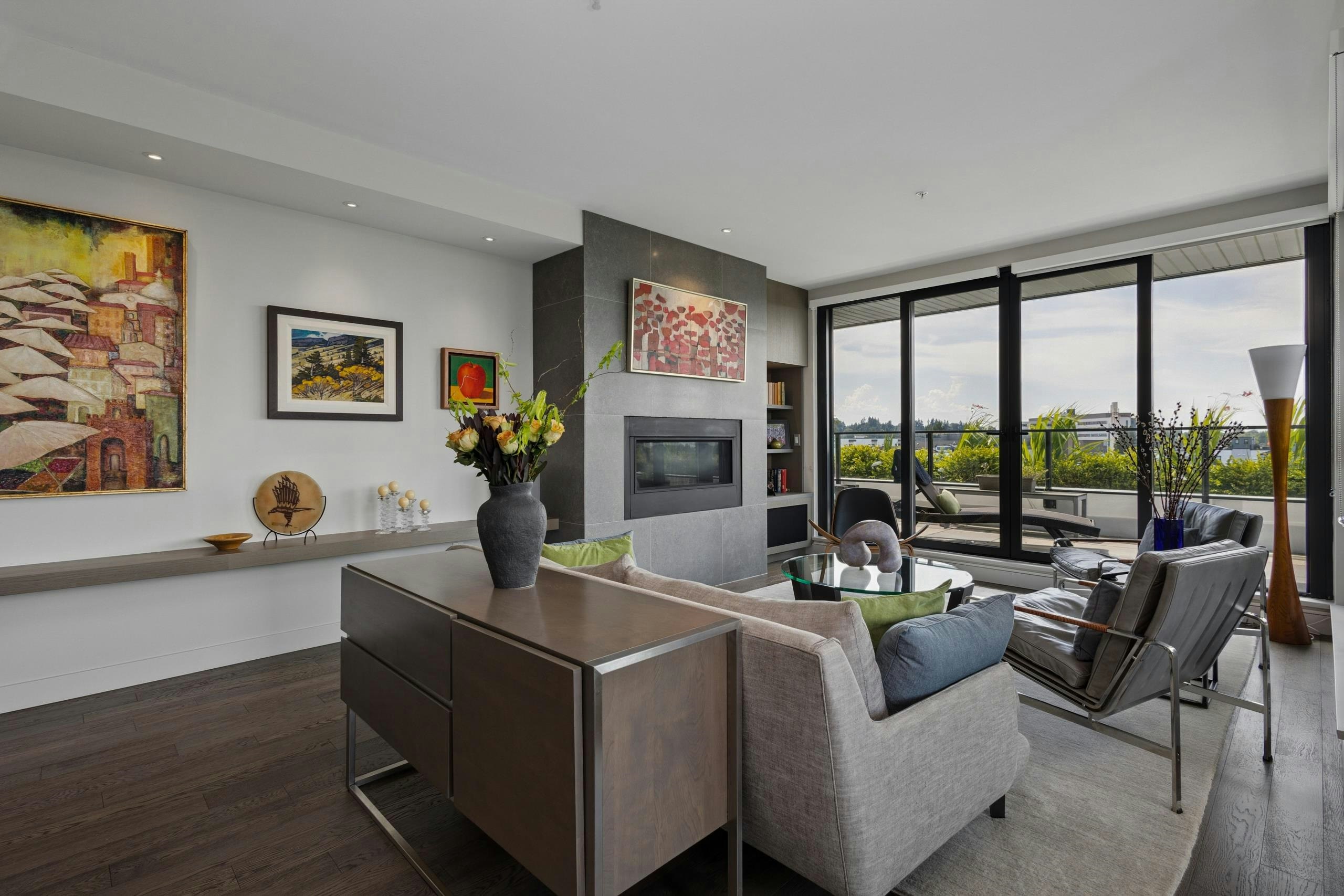 601-4427 Cambie Street - 5