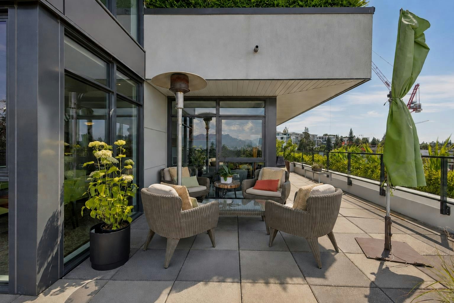 601-4427 Cambie Street, Vancouver, BC, V5Z 2Y8 - 17