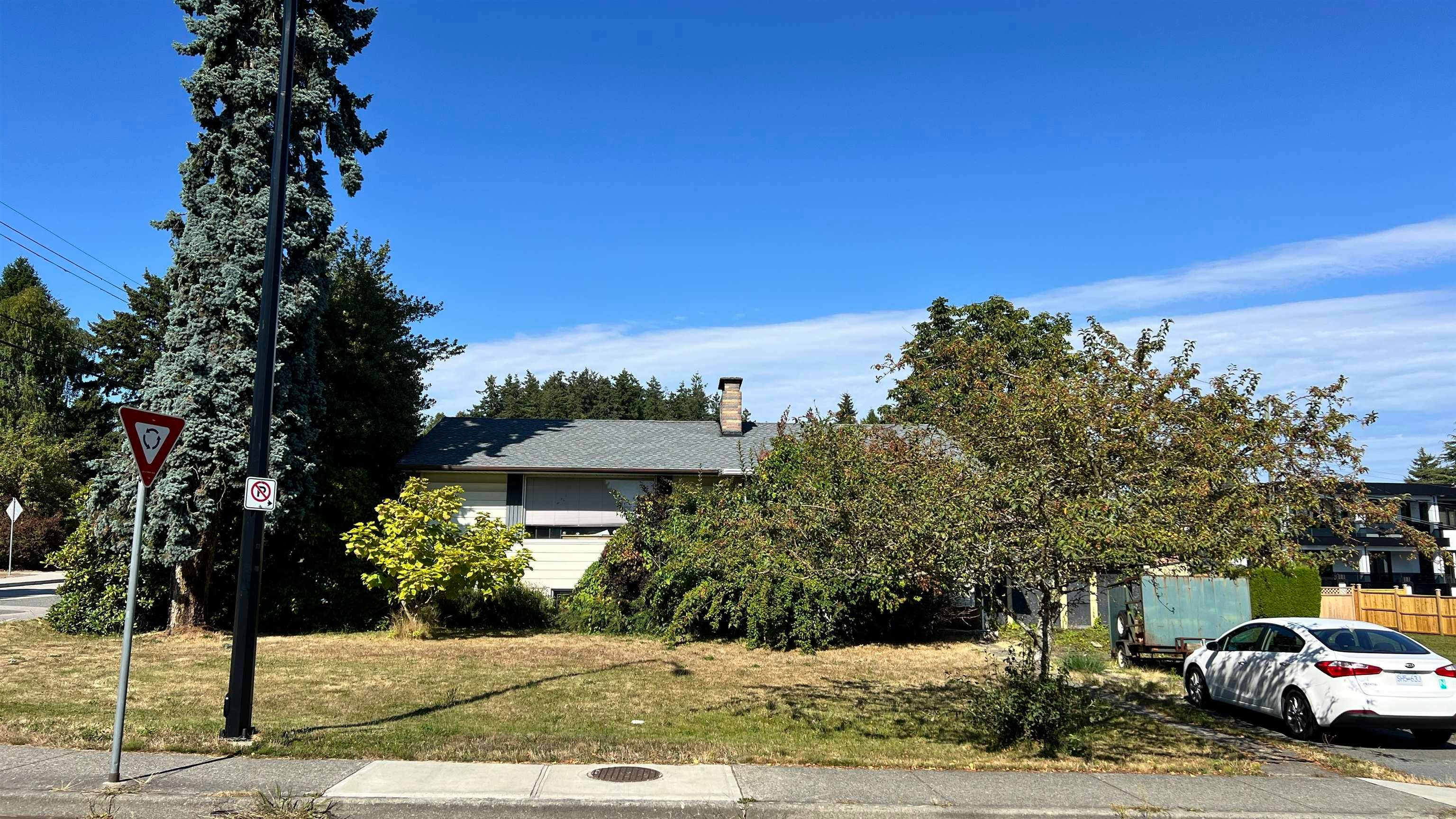 15407 Pacific Avenue, Surrey, BC, V4B 1R4