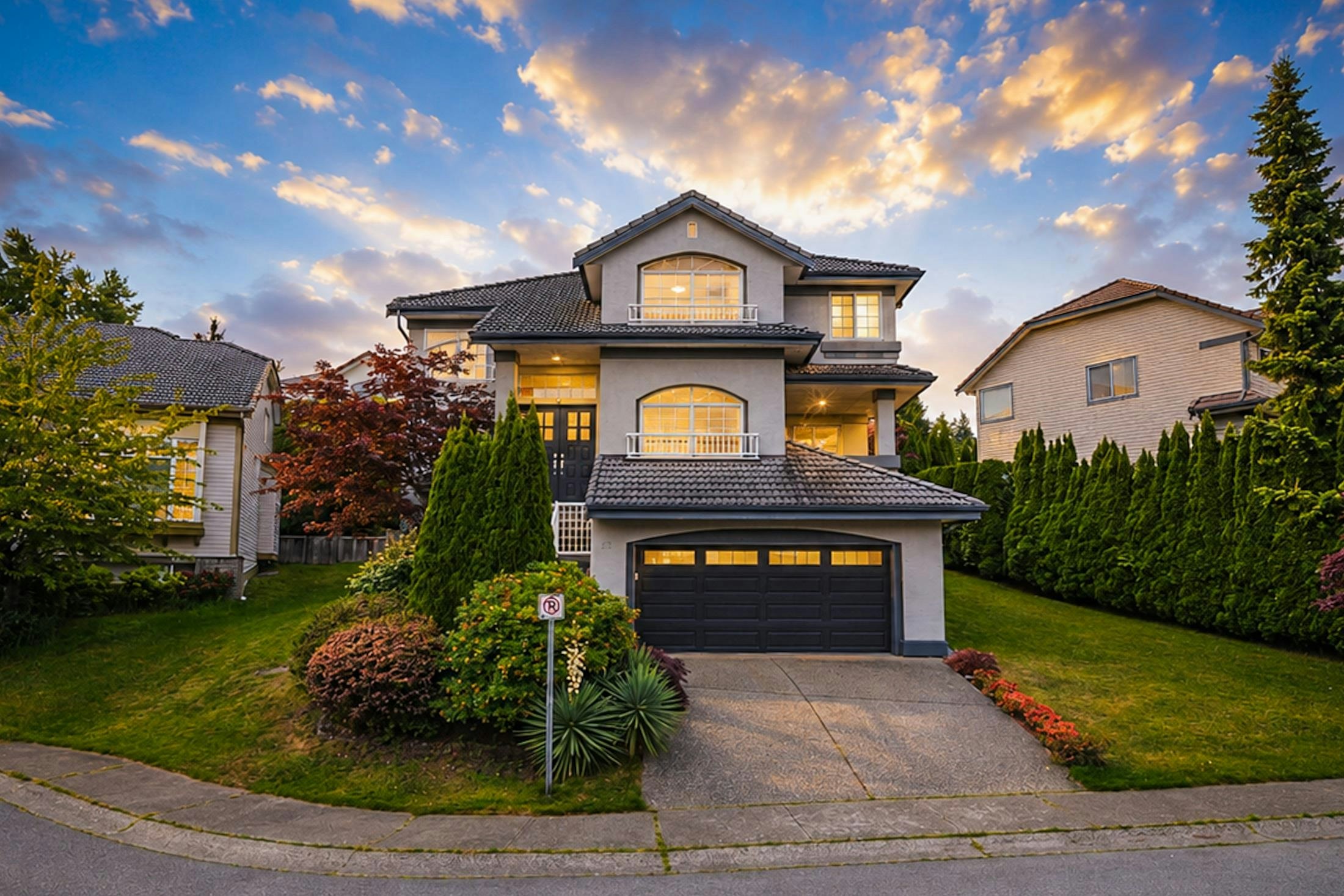 10 Cedarwood Court, Port Moody, BC, V3H 4W2