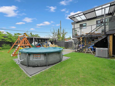 4580 Boundary Road - 5