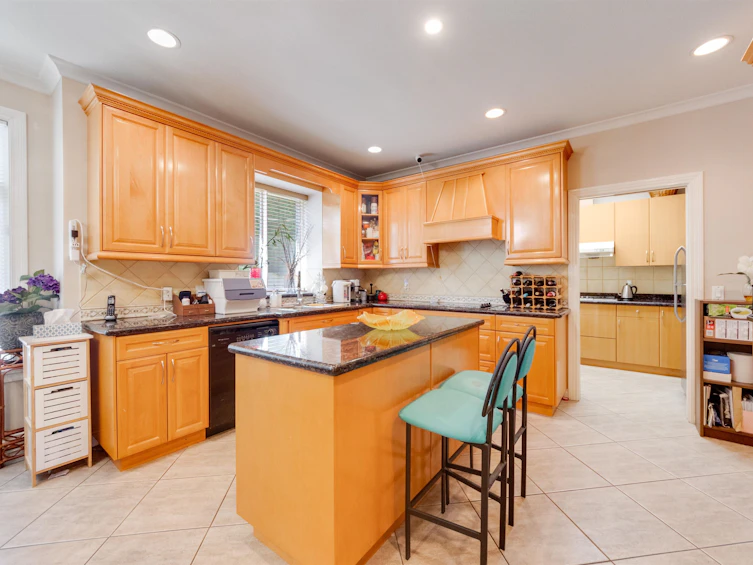 8311 No. 4 Road, Richmond, BC, V6Y 2T7 - 9
