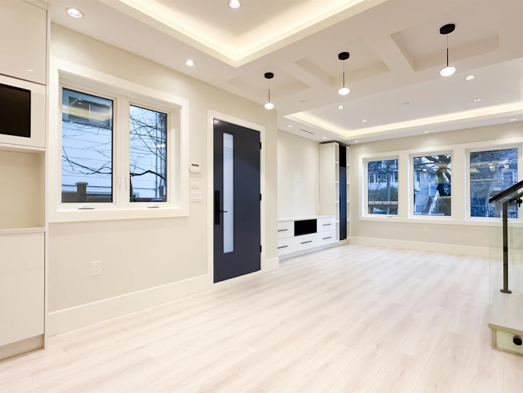 2373 W 7th Avenue, Vancouver, BC, V6K 1Y4 - 11